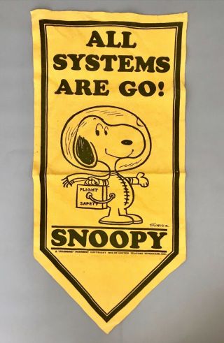 Vintage 1969 Peanuts - Snoopy Astronaut - All Systems Are Go Felt Pennant Yellow