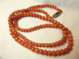 Vintage Real Salmon Coral Beads Necklace 16.  16g 9ct Gold Clasp