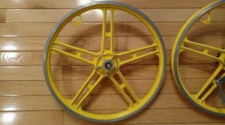 NOS Vintage Old School BMX Bicycle Lester Mag Wheels for Mongoose Schwinn Mags 2