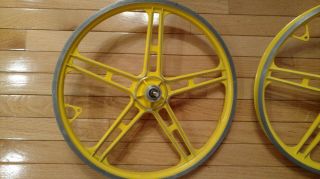 NOS Vintage Old School BMX Bicycle Lester Mag Wheels for Mongoose Schwinn Mags 8
