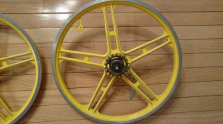 NOS Vintage Old School BMX Bicycle Lester Mag Wheels for Mongoose Schwinn Mags 9