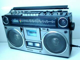 Sanyo M - 9990 AM/FM Stereo Radio Cassette Boombox 1979 Vintage Audio Japan 3