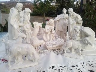 Vintage Atlantic Mold Nativity Set White Glazed Ceramic 14 Piece Nativity Set