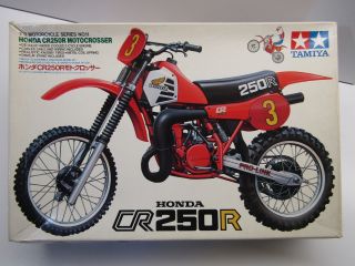 Tamiya Vintage 1:12 Scale Honda Cr250r Motocross Model Kit - - 14011 800