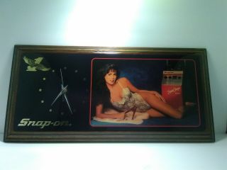 Vintage Snap - On Tools Pin - Up Girl Wall Clock.  Battery Charger