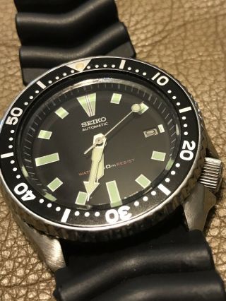 Seiko Mens Classic Automatic Scuba Divers Watch 7002 - 7000 A1 W/ Red Bezel Insert