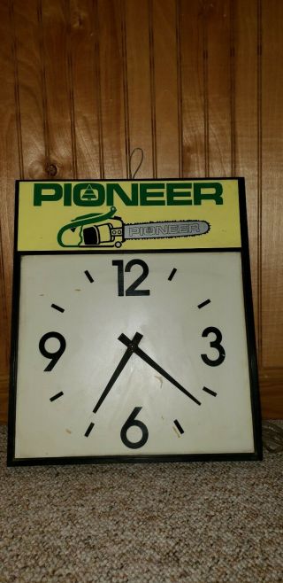 Vintage Pioneer Dealer Chainsaw Clock, .