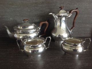 Lovely Antique Vintage Martin Hall & Co Georgian Silver Plated 4 Piece Tea Set