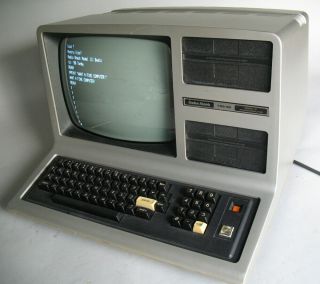 Trs - 80 Model Iii 3 32k Low Serial 0003733 & Vintage Computer