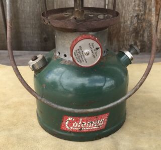 Vintage Coleman Lantern 200a 1951 Christmas Lantern 11/51 Red and Green 2