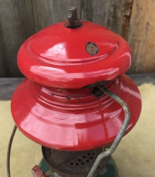 Vintage Coleman Lantern 200a 1951 Christmas Lantern 11/51 Red and Green 7