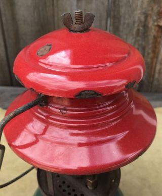 Vintage Coleman Lantern 200a 1951 Christmas Lantern 11/51 Red and Green 8