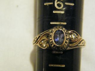 Vintage 10k Gold Class Ring 4.  1 Grams