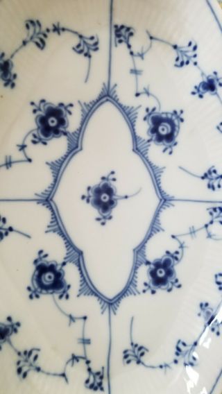 Vintage ROYAL COPENHAGEN Blue Fluted Half Lace 147 Pickle Dish 2