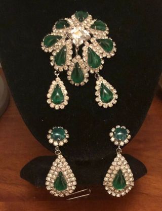 Vtg.  Weiss Rhinestone / Green Stone Brooch & Clip Drop Dangle Earrings Signed 2