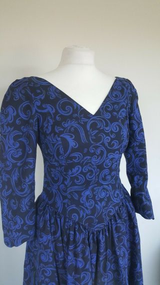 Vintage Laura Ashley Navy Blue Print Dress Sweetheart Neck UK 12 US 10 3