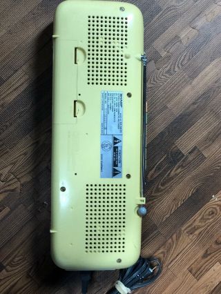 RARE Vintage Sharp QT - 50 (W) Radio Cassette Player 2