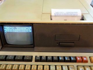 Vintage Hewlett Packard HP 85 Desktop computer 2