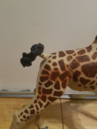 Vanishing Wild Reticulated Adult Giraffe Figurine,  vintage 1992 Safari Ltd 2