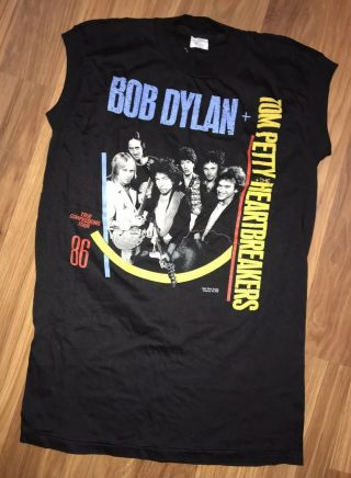 Vintage 1986 Bob Dylan Tom Petty & The Heartbreakers True Confessions Tour Shirt
