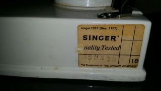 Vintage WHITE SINGER FEATHERWEIGHT Model 221 SEWING MACHINE Serial PA226012 4