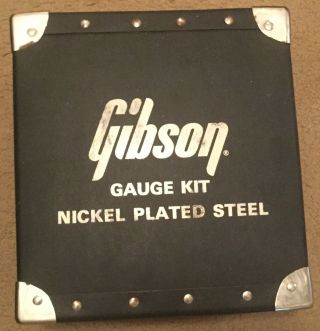 Vintage Gibson Music Store Gauge Kit Guitar String Look