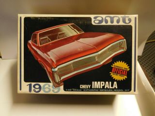 Vintage 1969 Amt Chevy Impala Ss Y909 - 200 1/25th Scale Model Kit,