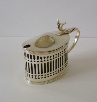 A Good Quality Antique Heavy Sterling Silver Mustard Pot Chester 1897 84 Grams 7