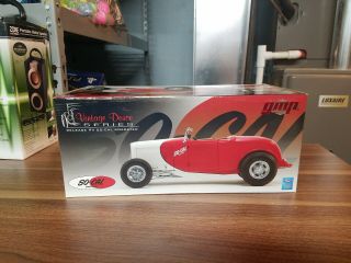 1/18 Gmp So - Cal 1932 Ford Roadster Vintage Deuce Series 4 G1805005
