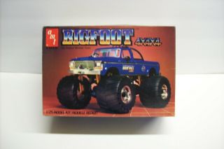 Vintage Amt Bigfoot 4x4x4 Monster Truck,  Inside,  Bad Decal,  1/25 1984