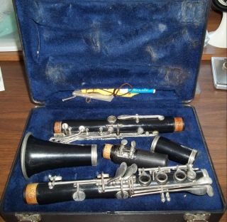 Vintage Bundy Resonite The Selmer Company Clarinet With Case 1498616