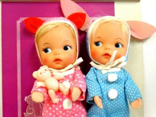 Rare Ideal 1967 10 " Honeyball Twin Dolls W/adorable Bunny Costumes & Toy