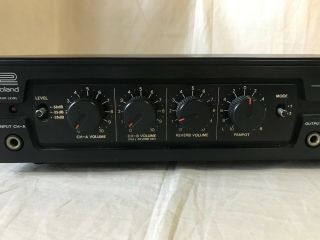 Roland RV - 100 Vintage Analog Reverb Effect Box re - 201 3