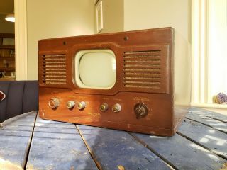 Vintage 1940s National Nc - Tv7w Mahogany 7 " Table Top Television Tv - For Repair