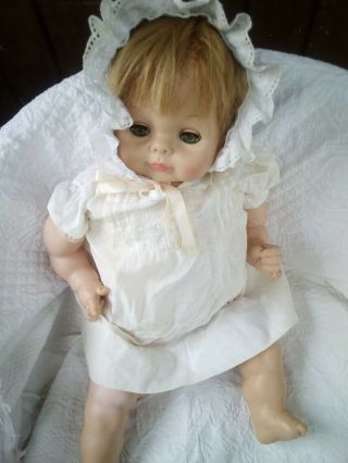 Vintage Vogue Baby Doll,  1965 24 inches 3