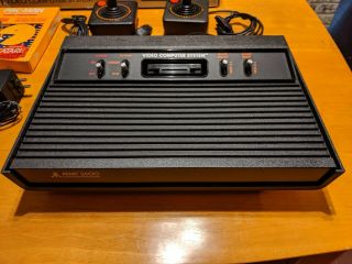 Atari 2600 Video Computer System 2600 Black Game Console VTG PAC MAN 2
