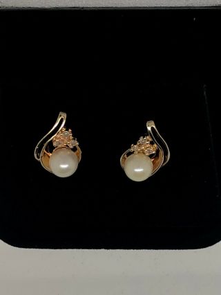 Vintage 14k Gold Pearl & Diamond Earrings 3