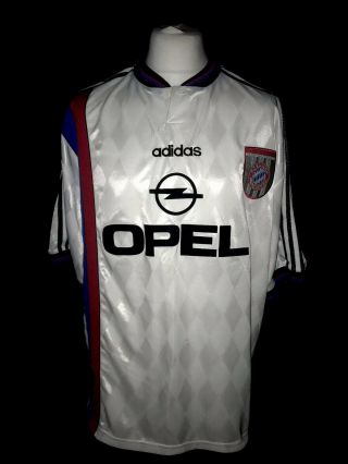 Bayern Munich 1995 - 97 Away Vintage Football Shirt -