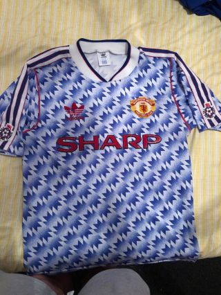 Umbro Manchester United 1990 - 92 Blue Away Shirt.  Vintage 34 - 36” Mens
