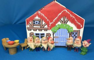 Liddle Kiddles Era Storykins Snow White And The 7 Dwarfs 1967 With Cottage