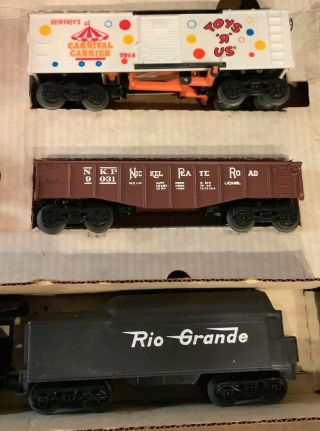 Vintage Lionel Heavy Iron Train Set 6 - 91549 w/Toys 