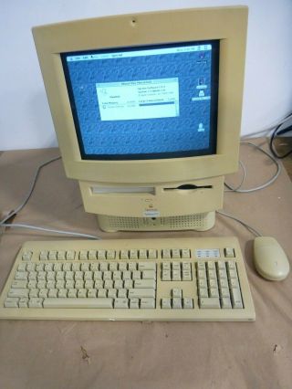 Vintage Apple Macintosh Performa 575