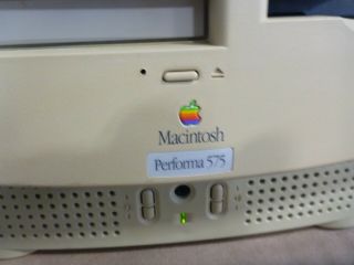 VINTAGE Apple Macintosh Performa 575 4