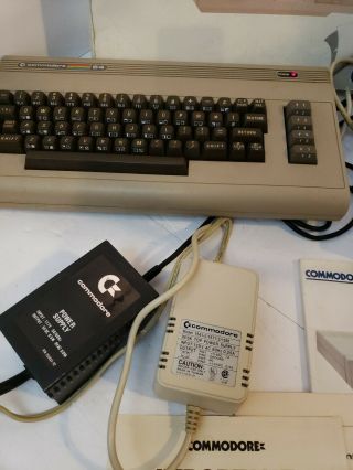 Vintage Commodore 64 W/ 1541 - II Disk Drive LQQK 2