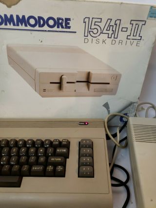 Vintage Commodore 64 W/ 1541 - II Disk Drive LQQK 5