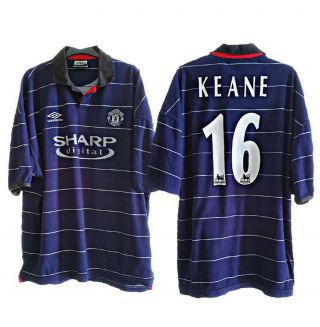 Manchester United Vintage Shirt 1999 - Season Keane