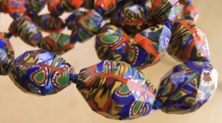 UNUSUAL,  RARE,  FACETED VINTAGE VENETIAN FLAPPER LENGTH MILLEFIORI GLASS NECKLACE 8