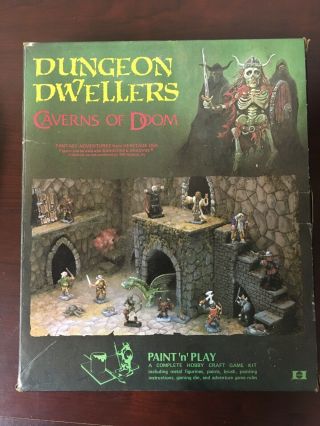 Heritage Dungeon Dwellers Caverns Of Doom,  Vintage D&d 1981 Miniatures.