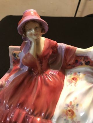 Vintage Royal Doulton Figurine The Gossips HN 2025 5