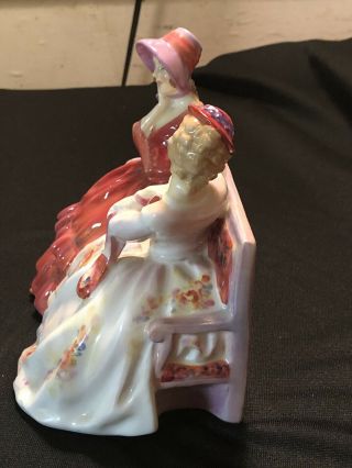 Vintage Royal Doulton Figurine The Gossips HN 2025 6